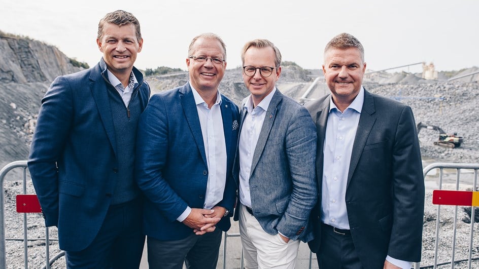 Gruppbild med Melker Jernberg, Martin Lundstedt, Mikael Damberg samt Anders Danielsson.