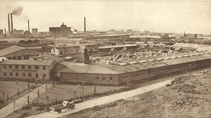  En utsikt över Skanskas fabriksområde på Limhamn år 1946.