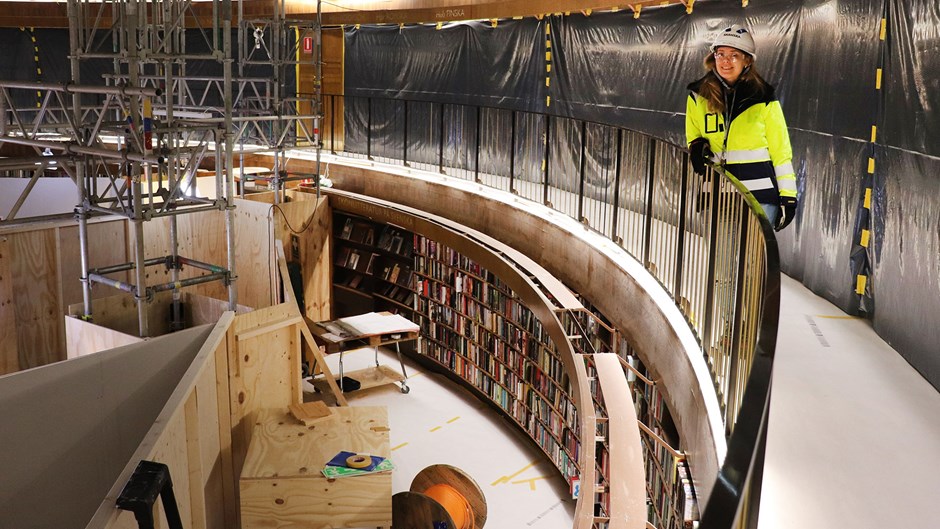 Vy över stadsbibliotekets rotunda.