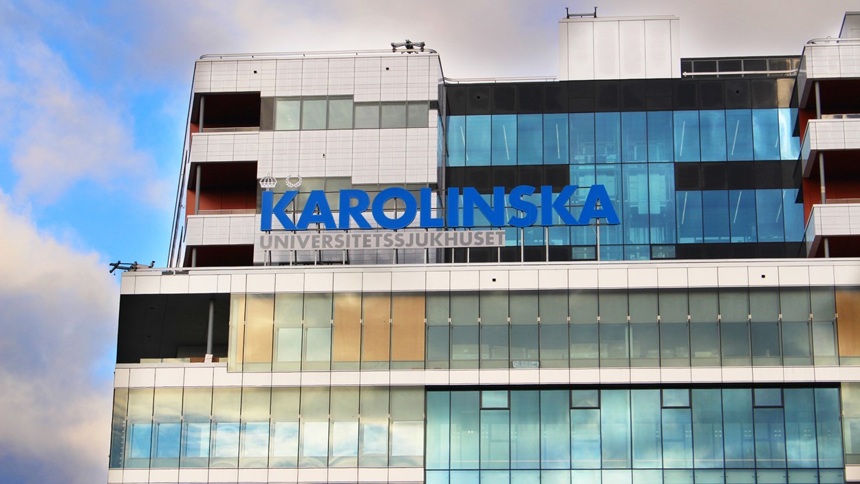 Nya Karolinska Solna skylt