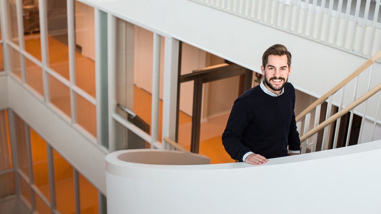 Dan Robertsson karriär och utveckling