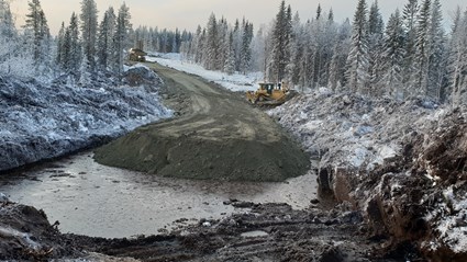 I december 2018 började vi arbetet med att förstärka och anlägga vägar till arbetsplatsen