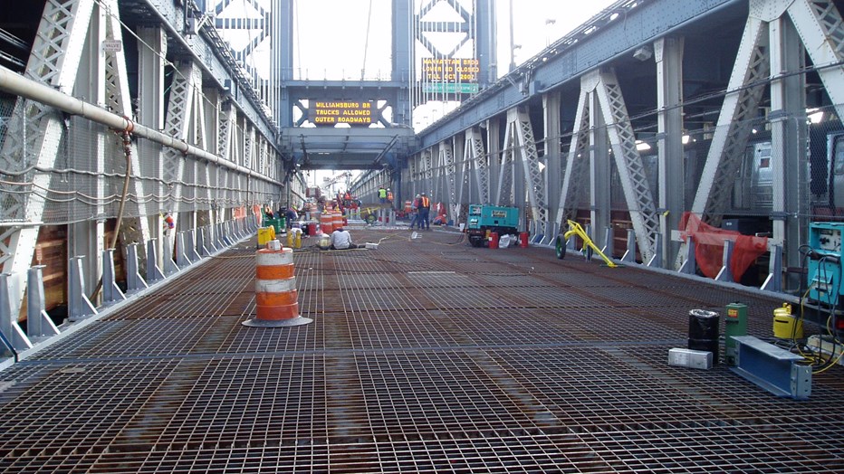 Manhattan Br Lower Roadway Grating Manhattan Br Lower Roadway Grating