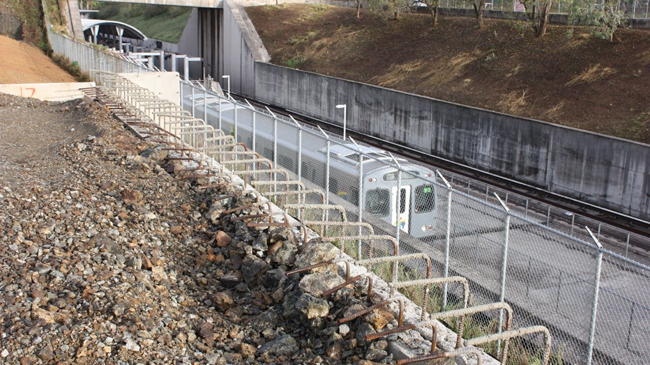Tren Urbano Track Tren Urbano Track