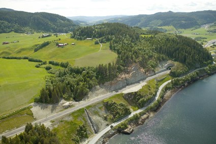 Road at Klokkarvika