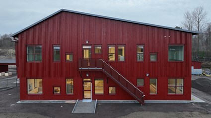 Skanska har byggt en ny förskola i samhället Mogata, en knapp mil sydost om Söderköping.
