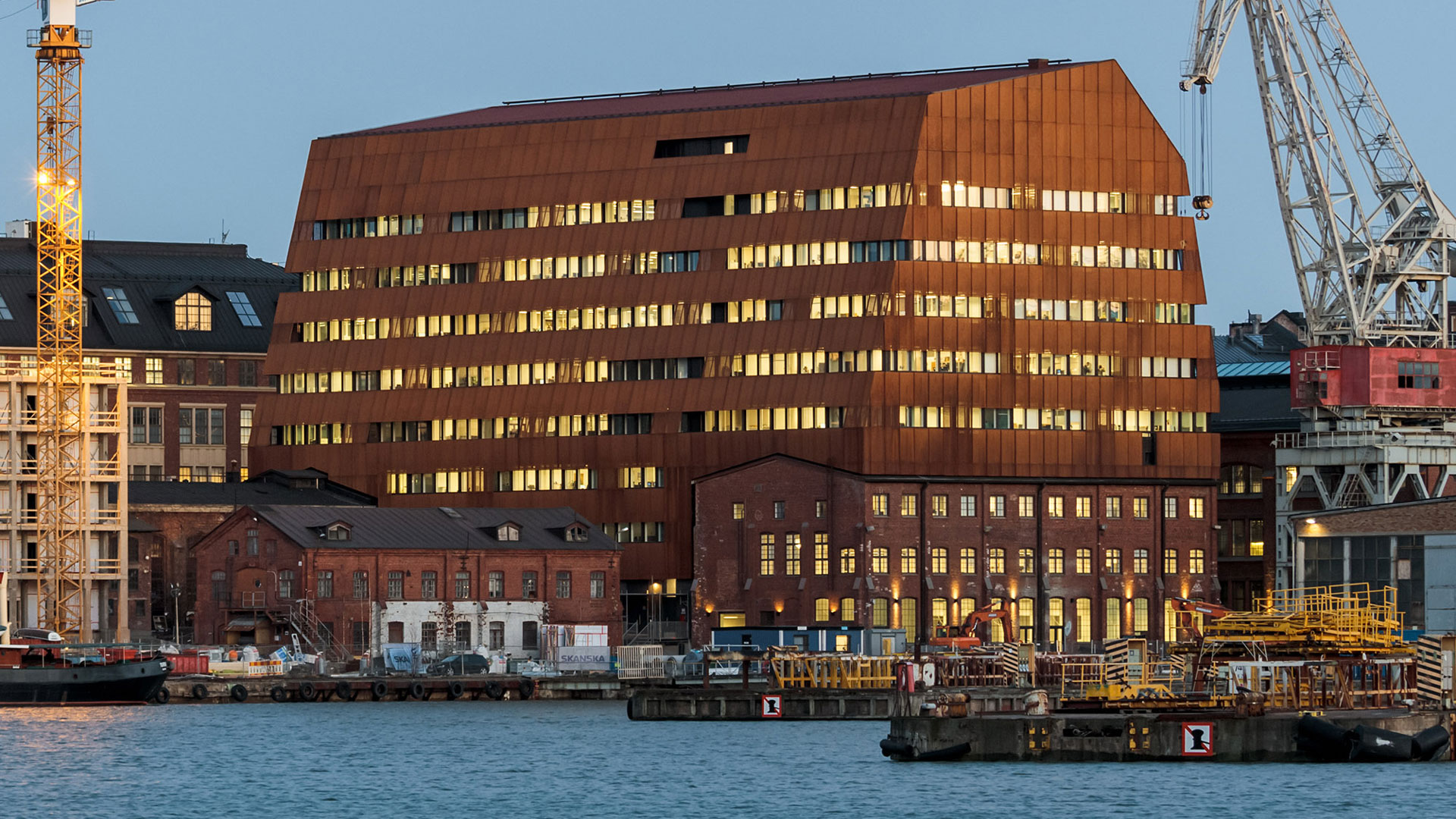 The building underneath of the ECHA office was a wood workshop.