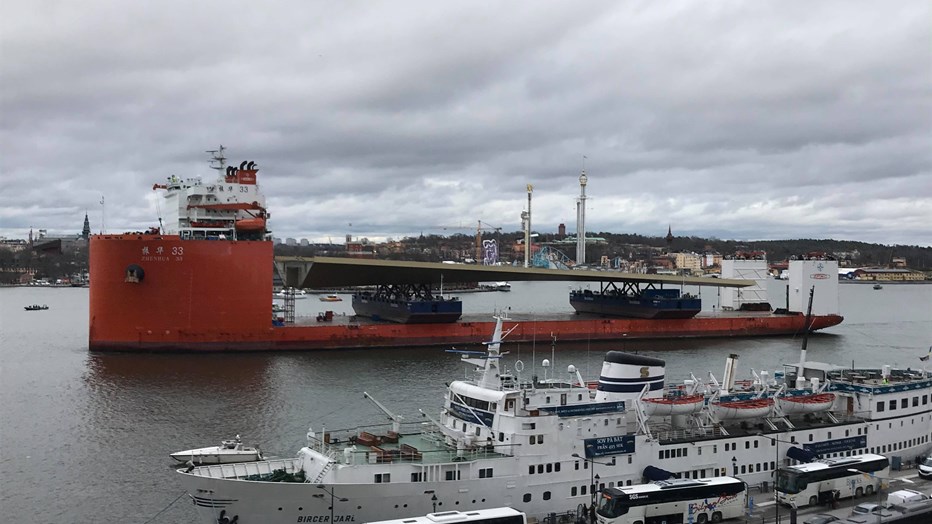 It is finally here. Welcome Stockholm's golden bridge! It is finally here. Welcome Stockholm's golden bridge!