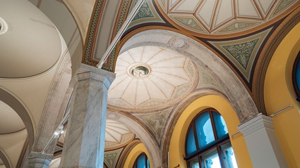 Special solutions have been required in order to maintain the cultural and historical values of the building and meet all requirements for modern technology. The colors in the vaulted ceilings have been carefully restored to their original appearance.
