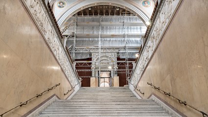 Covering the sections that require protection. Photo: Urban Jörén