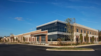 Peak 10 desired a data center that could be easily scaled for future use. Skanska delivered a facility with infrastructure in place to ensure successful future expansion.