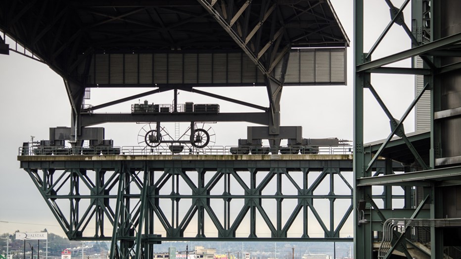 Seattle Mariners, Safeco Field Roof Wheel Assembly Replacement