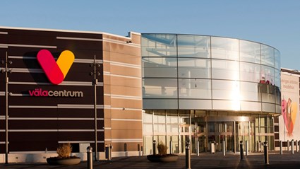 Väla Centrum är ett av Sveriges största shoppingcentrum.