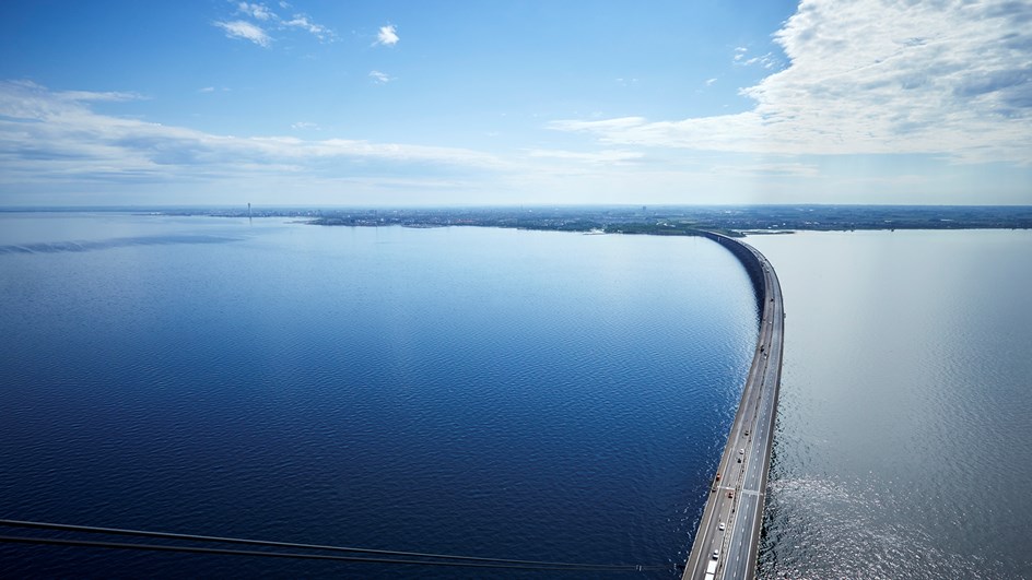 oresundsbron-hav-himmel-a-test-high