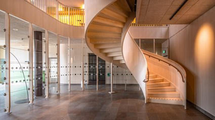 Materialvalen är ljusa och naturnära. Foto: Anders Bobert