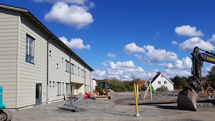 Skolan byggs genom partnering med Skanska och Mölndals stad.