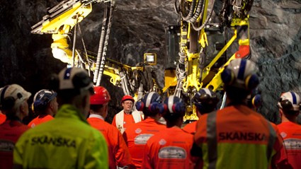 Totalt arbetade omkring 50 personer på platsen.