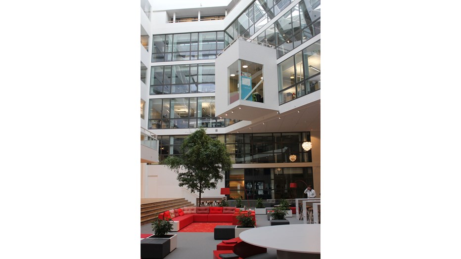 Moderna och ljusa lösningar Moderna och ljusa lösningar