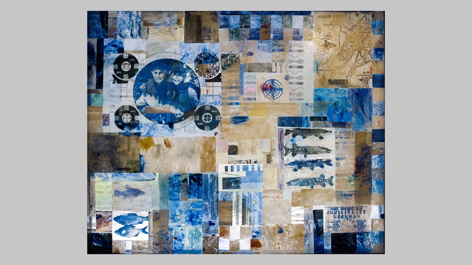 Glaskonsten i entréerna till Brf Synvillan är utsmyckade med Lotta Söders glaskonst på tema tevehistoria. Glaskonsten i entréerna till Brf Synvillan är utsmyckade med Lotta Söders glaskonst på tema tevehistoria.