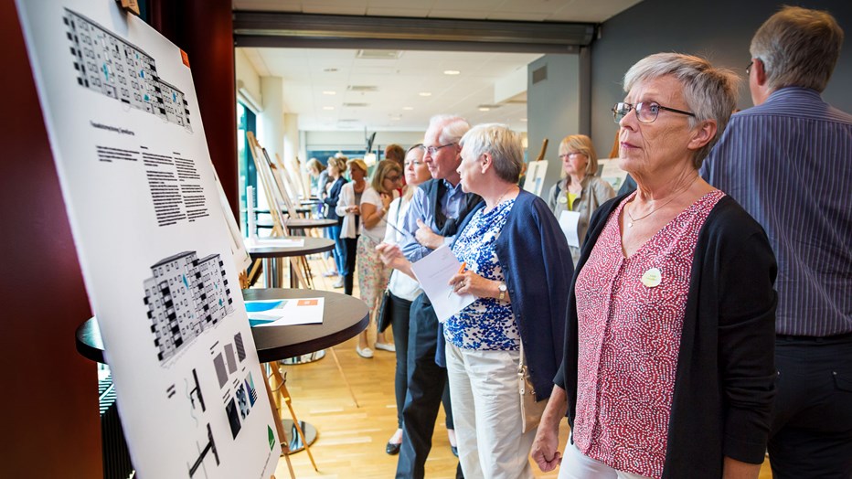 De boende i Brf Synvillan har varit med och röstat fram de två konstverk som Skanska har rest i området. De boende i Brf Synvillan har varit med och röstat fram de två konstverk som Skanska har rest i området.