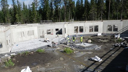 Ytterväggarna är 550 mm breda för att minska energibehoven