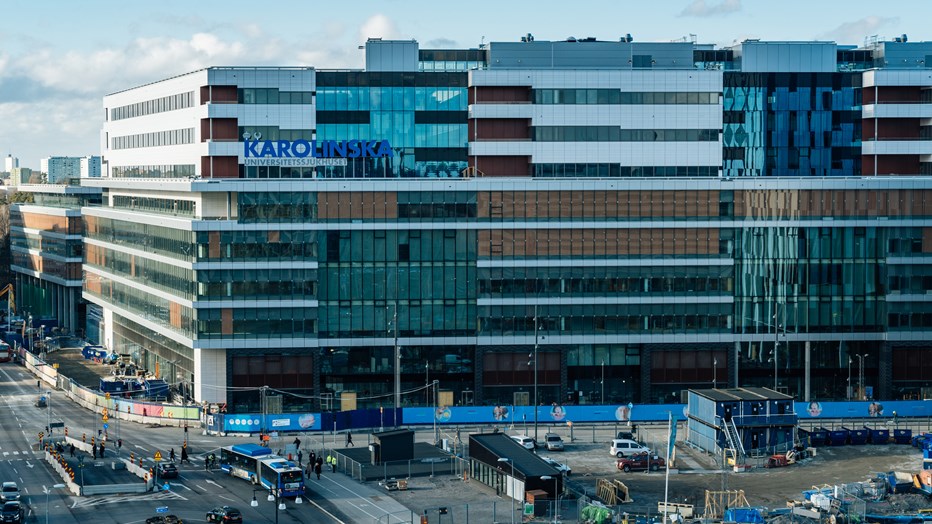 Nya Karolinska Solna, vy från söder. Nya Karolinska Solna, vy från söder.
