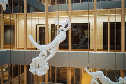 Konstinstallation ljusschakt 