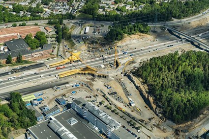 De sex tidigare körfälten blir fjorton som leder trafiken i olika riktningar.