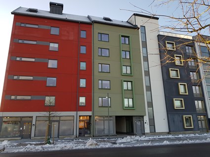 Vallastaden kännetecknas av mångfald och hållbarhet. På en liten yta samsas en mängd arkitektoniska uttryck.