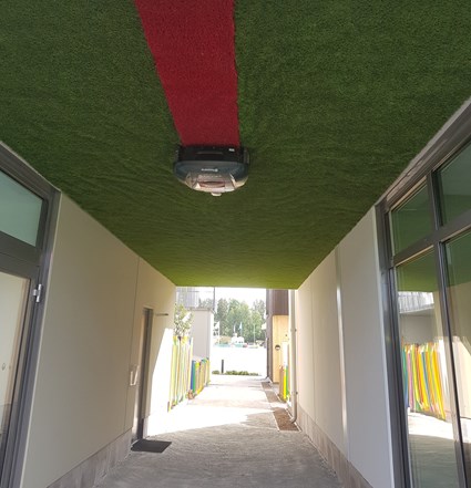 Även gräs har känslor och blöder när det är nyklippt. Skanskas projektutvecklare har haft många lekfulla idéer och denna har till och med kallats för konstnärlig utsmyckning av en tidning.
