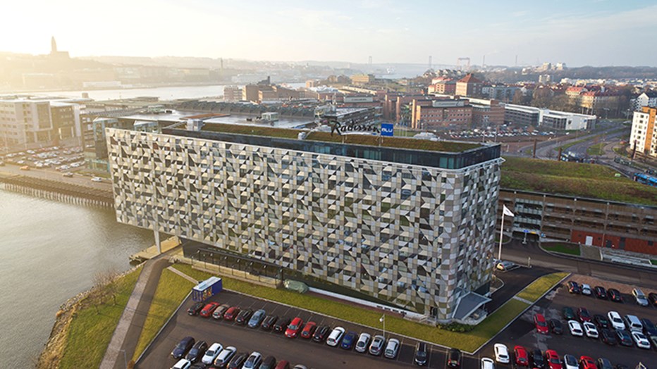 Radison Blu Riverside Hotel. Radison Blu Riverside Hotel.