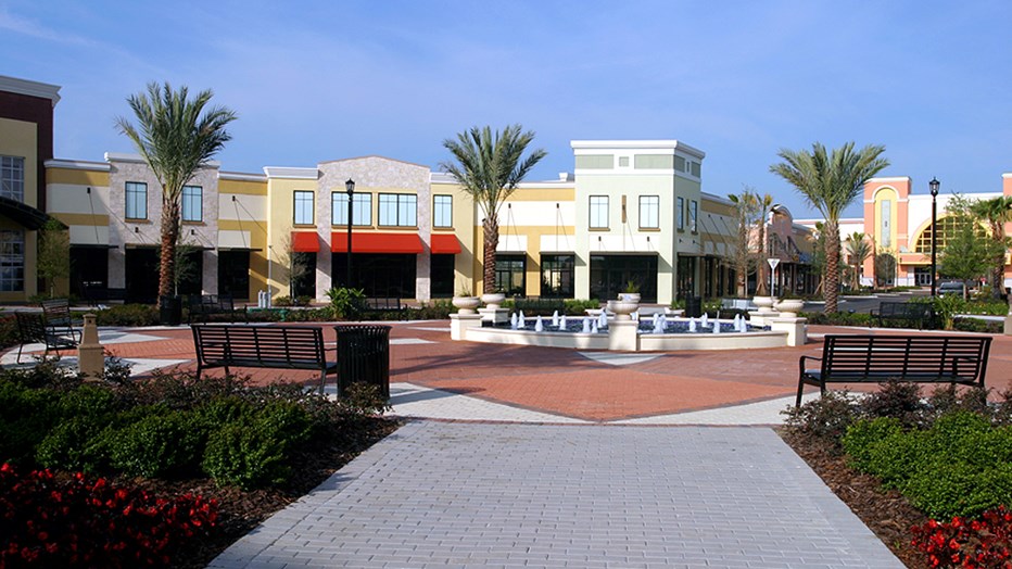 Lakeside Village Retail Center Lakeside Village Retail Center