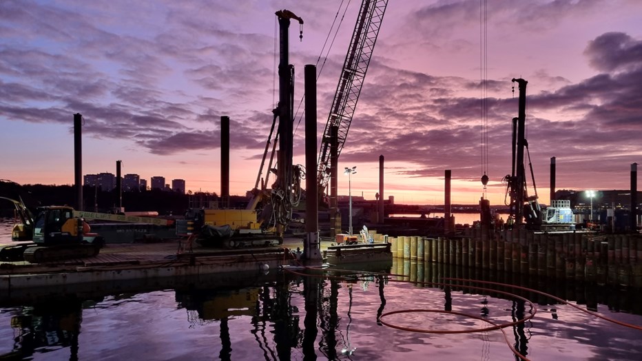 Skanska has been commissioned by the City of Stockholm to construct the new Saltkajen in Norra Djurgårdsstaden. Saltkajen in a beautiful sunset.