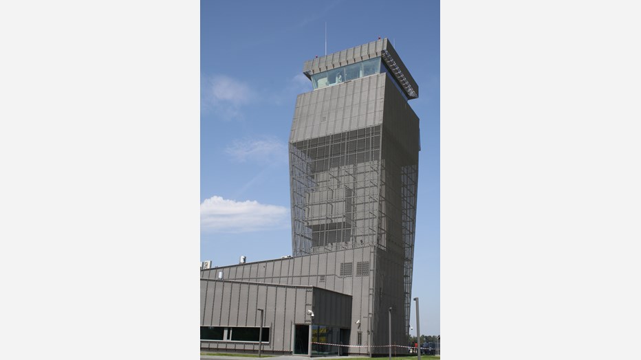 Air Traffic Control Centre at the airport in Lublinek
