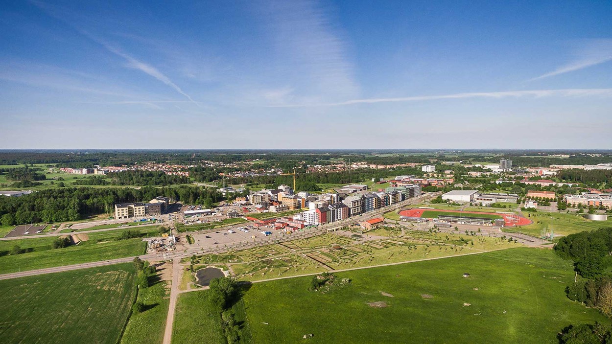 Den nya stadsdelen Vallastaden växer fram i västra delen av Linköping. Foto: Expo Vallastaden2017