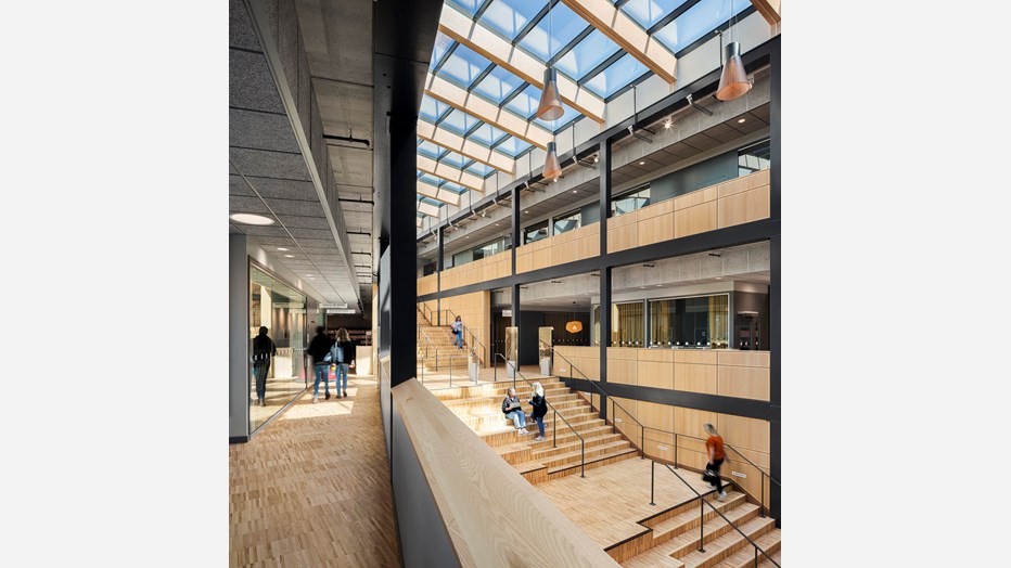 Skanska has a turnkey contract and has carried out a remodeling and extension of three houses, up to six floors high. Skanska has a turnkey contract and has carried out a remodeling and extension of three houses, up to six floors high.