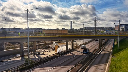 Skanska har fått i uppdrag av Trafikverket att genomföra den andra etappen av ombyggnaden för Lundbyleden i Göteborg.