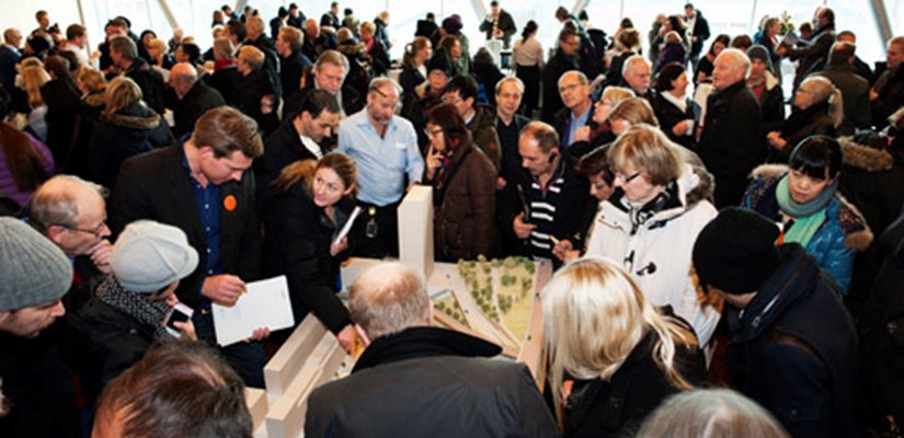 Söndagens säljstart lockade över 1000 förhandsanmälda bostadsintressenter.  Söndagens säljstart lockade över 1000 förhandsanmälda bostadsintressenter.