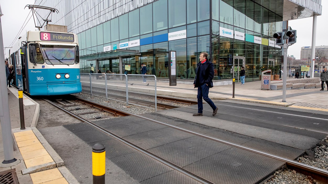 Knutpunkt Gamlestaden - ett komplext projekt som byggts i tre etapper under sex år. Parallellt pågick en stor arkeologisk utgrävning. Under markytan låg nämligen Nya Lödöse, som var en prominent stad mellan 1400- och 1600-talet.