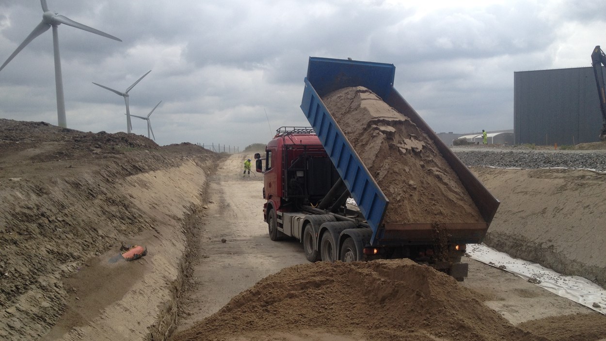 Mer än 9 000 kubik sand från tvätt av sockerbetor har använts under bygget av forskningsanläggningen ESS i Lund.