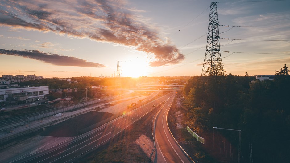 Under projekttiden ska 850 000 ton bergmaterial förädlas vid Kungens Kurva, Stockholm.