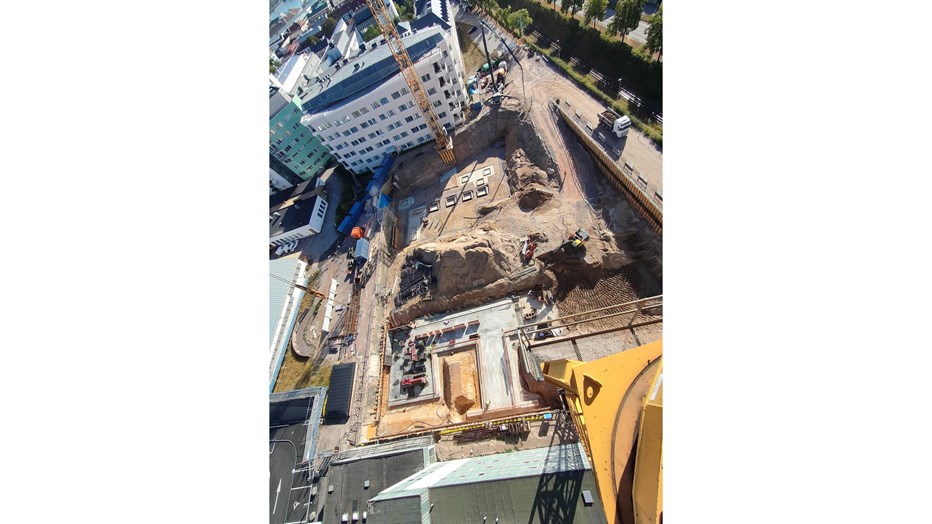 The new psychiatric premises are being built between the current psychiatric premises and another clinic.  The construction site from above.