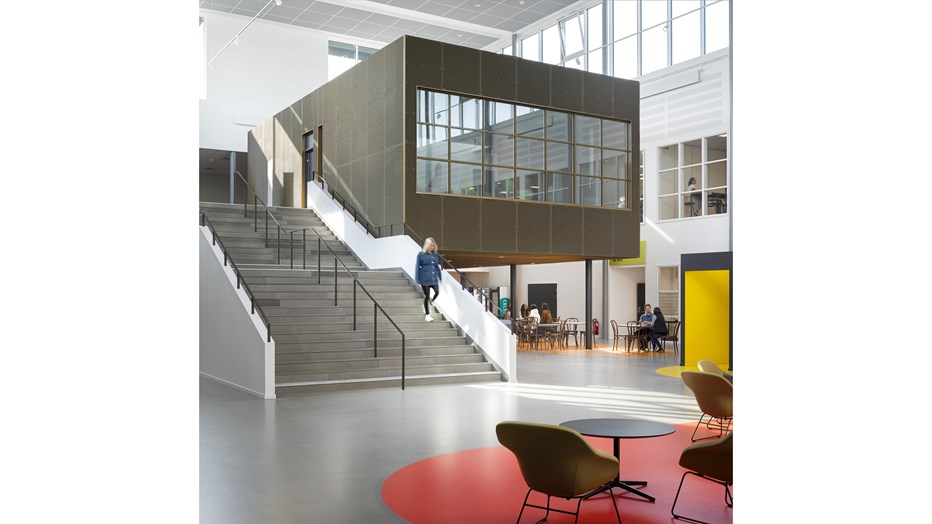 Skolan står färdig hösten 2021 och har plats för 1 600 elever och 200 lärare. Foto Felix Gerlach Skolan står färdig hösten 2021 och har plats för 1 600 elever och 200 lärare. Foto Felix Gerlach