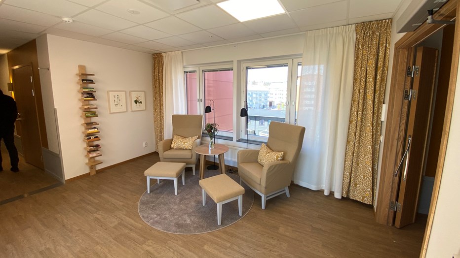 Färger och inredningsdetaljer är anpassade till det åldrande ögat. Färger och inredningsdetaljer är anpassade till det åldrande ögat.