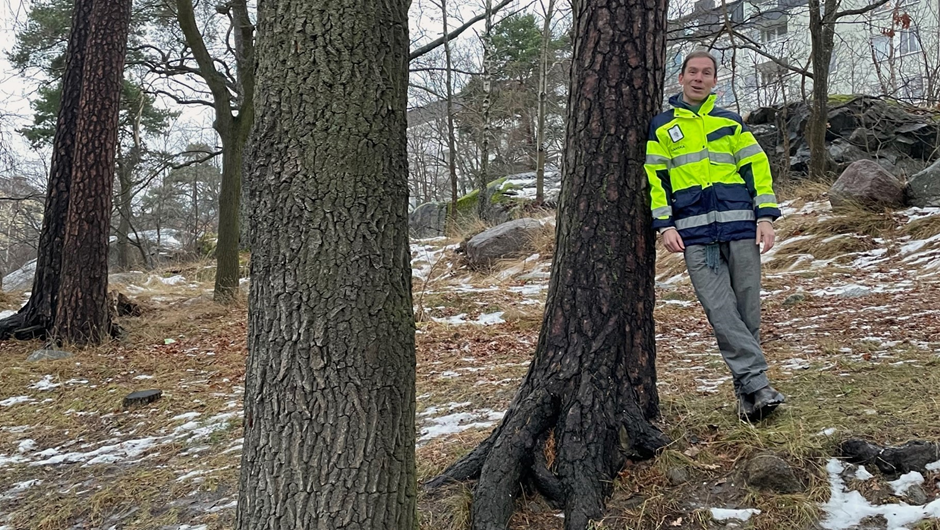 Porträtt på Skanskas ekolog Tim Schnoor.